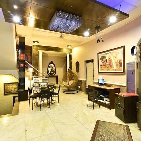 Casa Royal Bed & Breakfast New Delhi Exterior photo