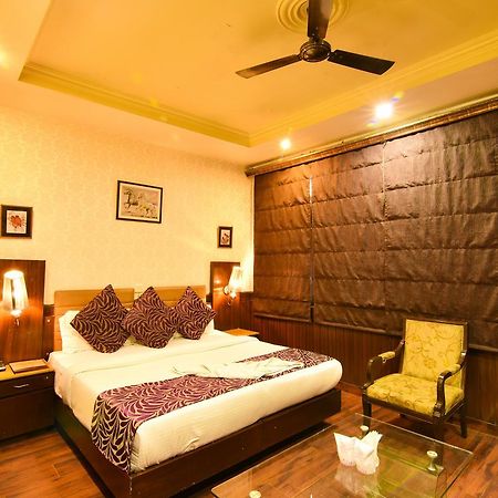 Casa Royal Bed & Breakfast New Delhi Exterior photo