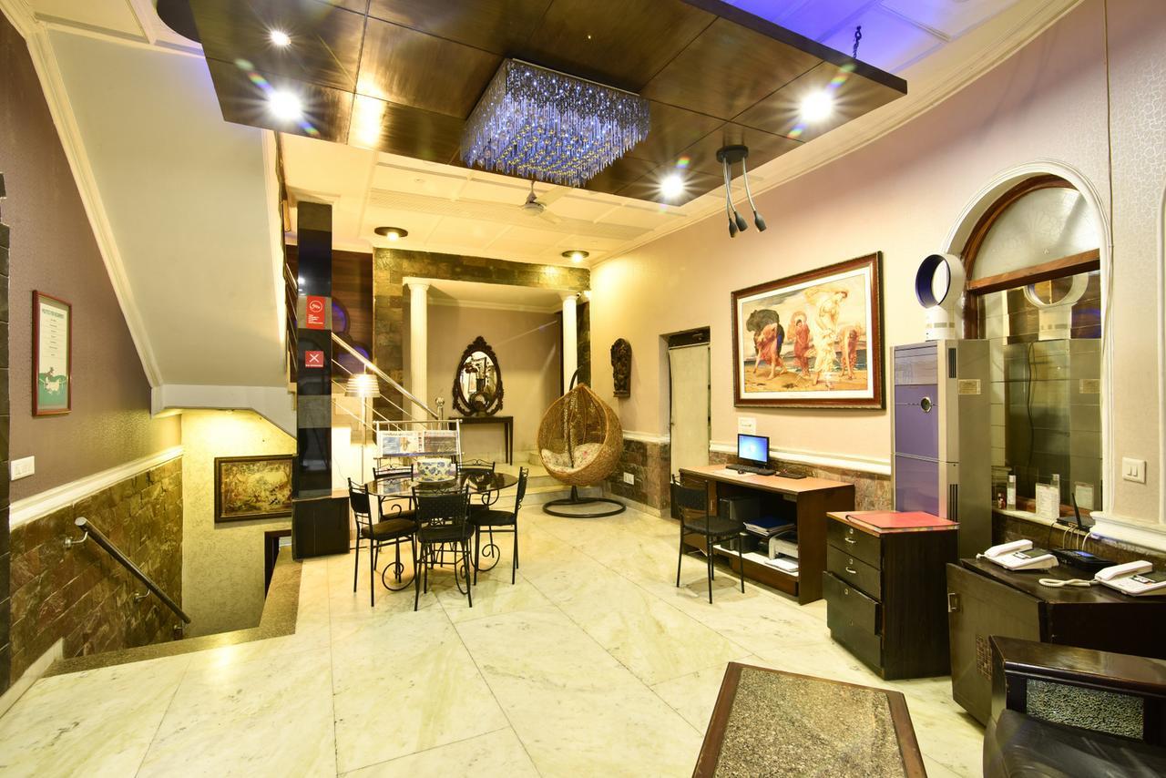 Casa Royal Bed & Breakfast New Delhi Exterior photo
