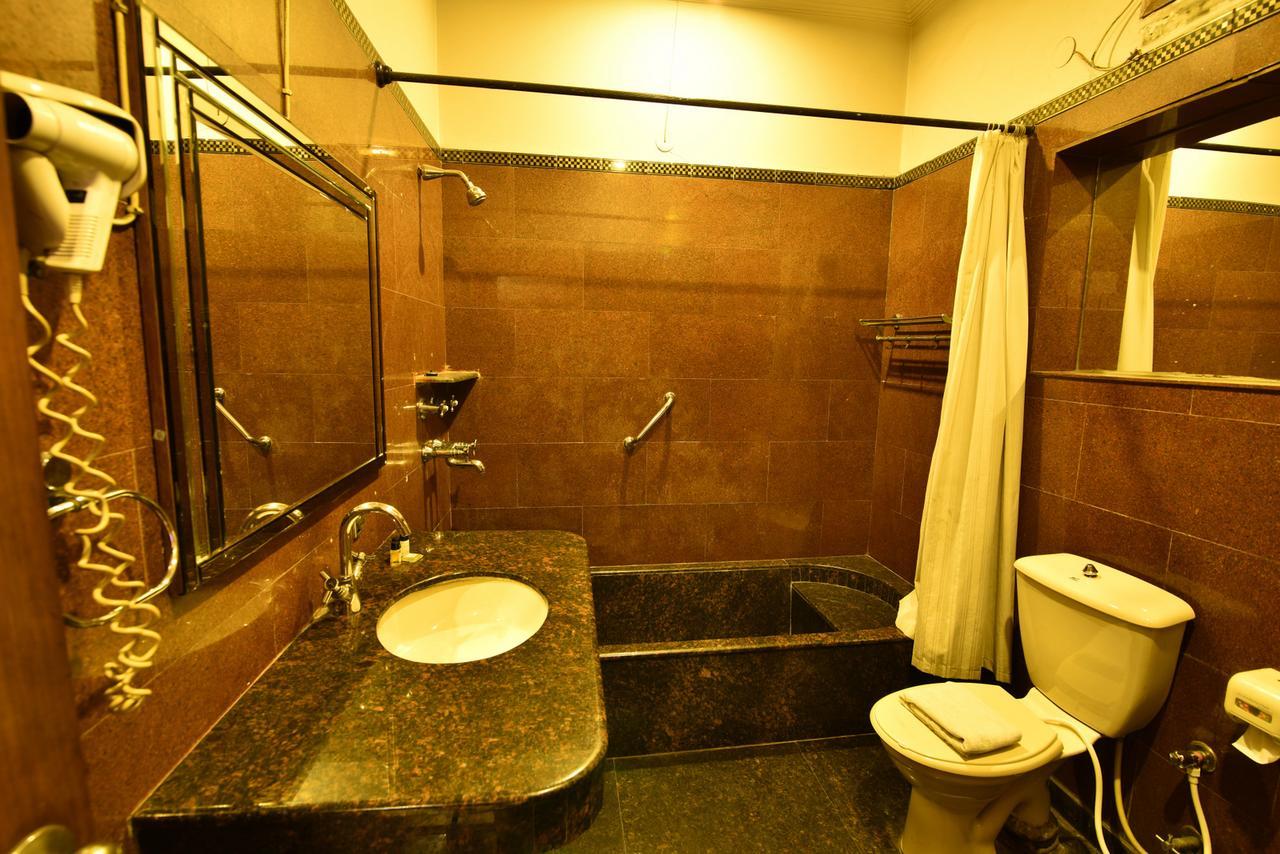 Casa Royal Bed & Breakfast New Delhi Exterior photo