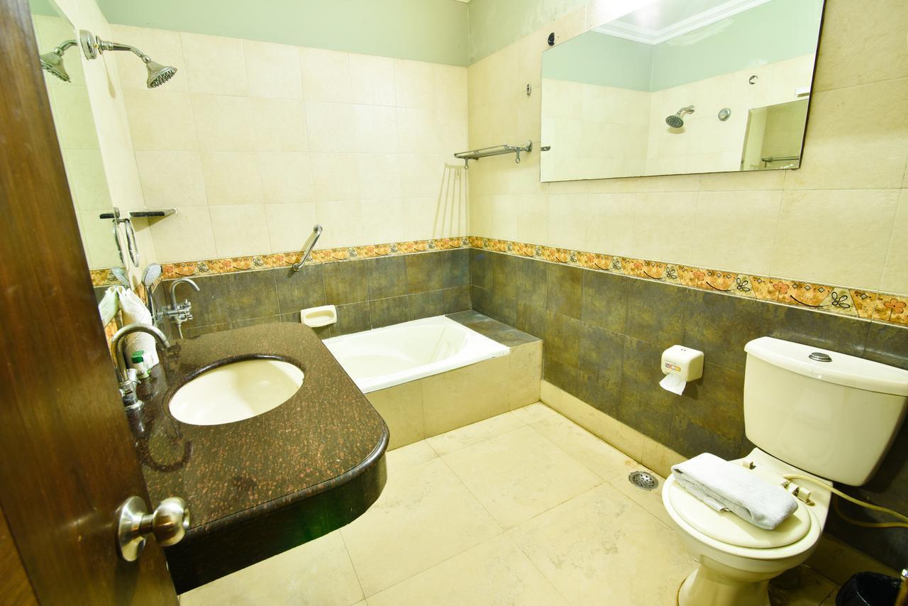 Casa Royal Bed & Breakfast New Delhi Exterior photo